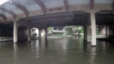 Texas City şehir Riverwalk aracılığıyla San Antonio Nehri akar