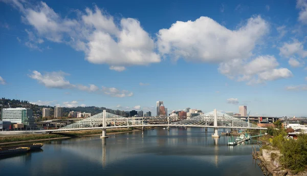 Tilikum overschrijden Portland Oregon nieuwe brug constructie Willame — Stockfoto