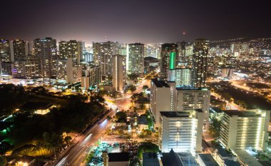 Gece Falls Honolulu şehir şehir manzarası Metropolis Hawaii Amerika Birleşik Devletleri