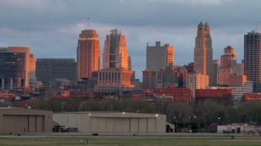 Kansas City Missouri Clay County şehir şehir manzarası gündoğumu