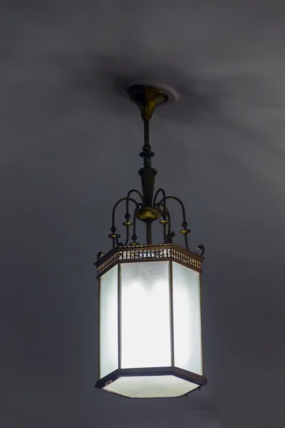 A lâmpada no metrô de Moscou — Fotografia de Stock
