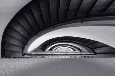 Merdiven-salyangoz art Nouveau