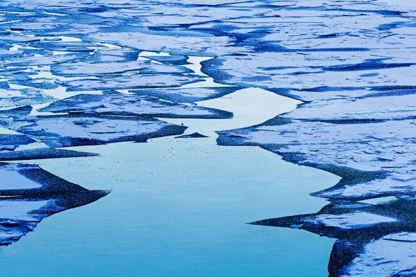 几何形状的冰黄昏 — 图库照片