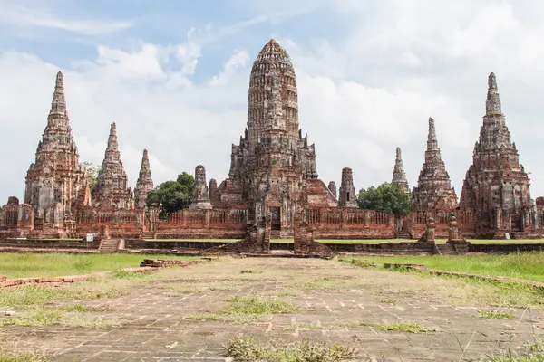 Templo Wat Chai Watthanaram, antigua pagoda en Ayutthaya Tailandia —  Fotos de Stock