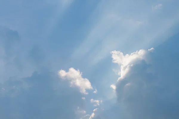 Blå himmel — Stockfoto