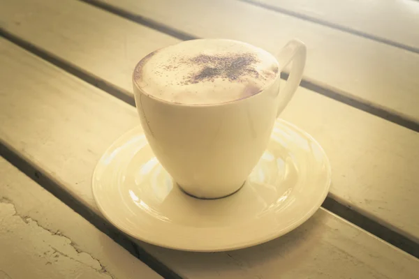 Kaffee-Cappuccino im Café — Stockfoto