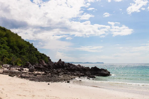 Koh larn isla en la ciudad de pattaya en Tailandia — Foto de Stock