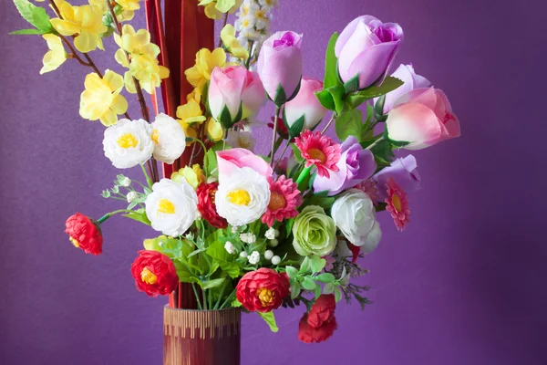 Bouquet of  artificial flowers — Stock Photo, Image