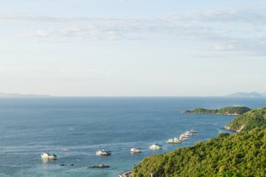 Pattaya City, Tayland Koh Lan Adası limanında ile plaj