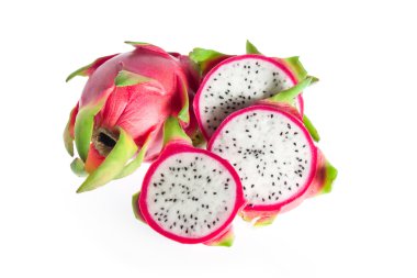 Beyaz arkaplanda Ejder Meyvesi