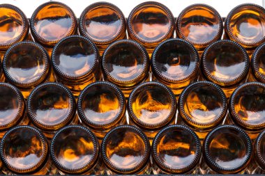 Satır alt bira şişe