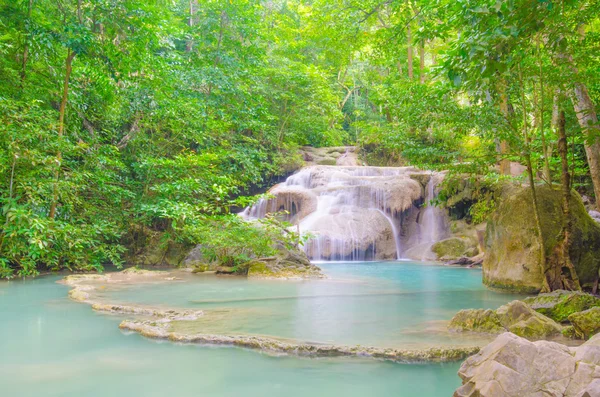 Cascada de Erawan, Tailandia —  Fotos de Stock