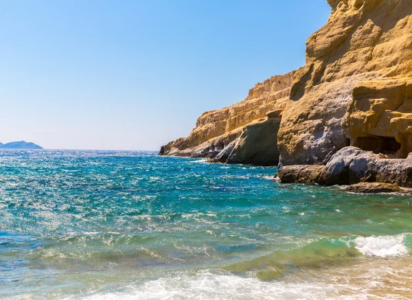 Playa de guijarros Matala, Grecia Creta — Foto de Stock