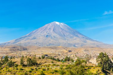 Arequipa'nın Misty yanardağ