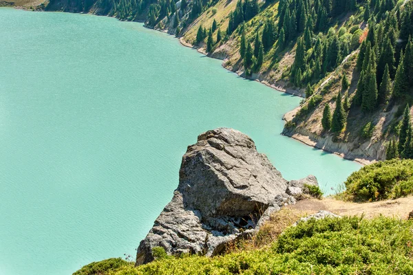 Gran lago Almaty — Foto de Stock