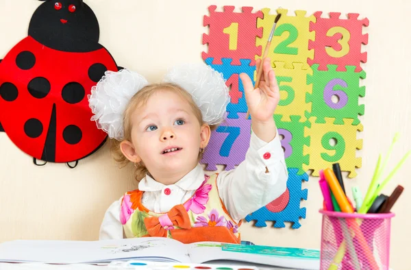 Criança menina desenho — Fotografia de Stock