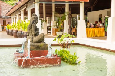 Heykel Phuket Adası üzerinde