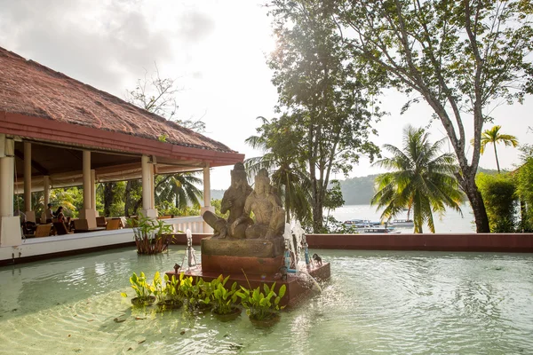 Statue on island of Phuket — Stock Photo, Image