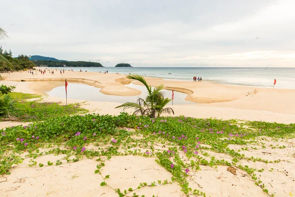 Karon παραλία στο Πουκέτ νησί Ταϊλάνδη — Φωτογραφία Αρχείου