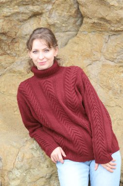 Parktaki Güzel Rus Modelinin Fotoğrafı