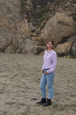 Parktaki Güzel Rus Modelinin Fotoğrafı