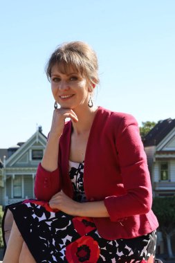 Parktaki Güzel Rus Modelinin Fotoğrafı