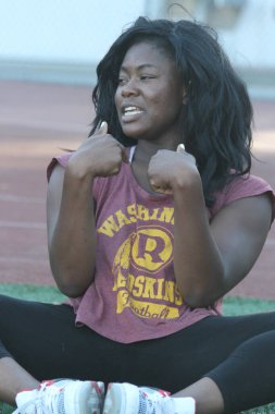 Bir pist ve sahada atlet