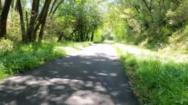 Bisikletli Marin bisiklet yolu