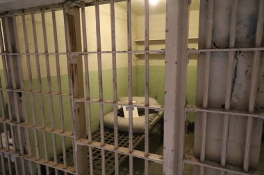 Alcatraz Adası 'nın fotoğrafları ve San Francisco Körfezi' ndeki hapishane fotoğrafları.
