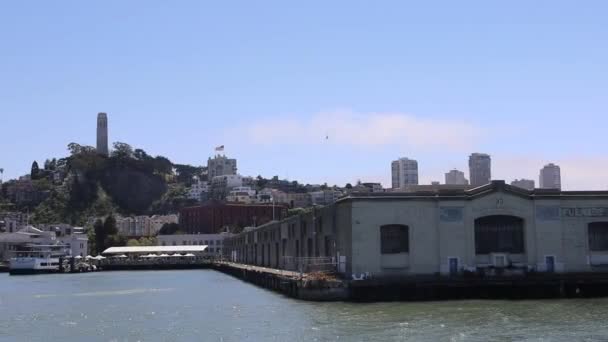 Fähre Von San Francisco Nach Alcatraz — Stockvideo