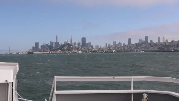 Ferrry Från San Francisco Till Alcatrazisland — Stockvideo