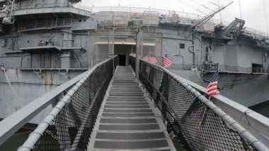 Alameda, California: 6-21-2021: USS Hornet, Hava ve Uzay Müzesi