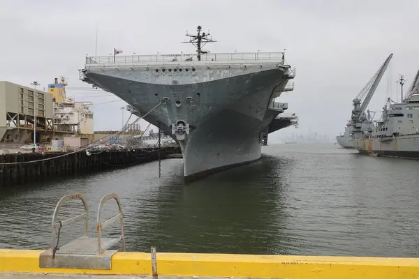 Uss Hornet Lucht Ruimtemuseum — Stockfoto