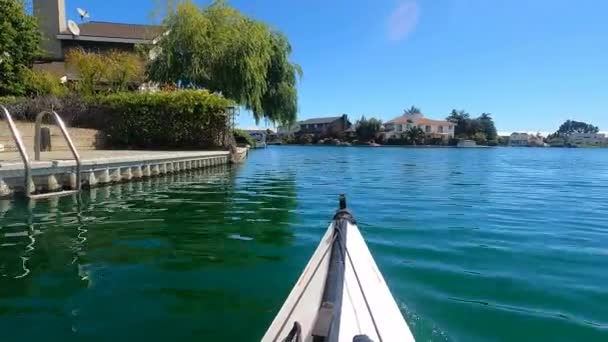 Foster City Californië 2021 Kajakken Foster City Lagunes Californië — Stockvideo