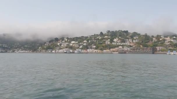 2021 Sausalito California Navega Sausalito Tiburón Isla Ángel Isla Alcatraz — Vídeos de Stock