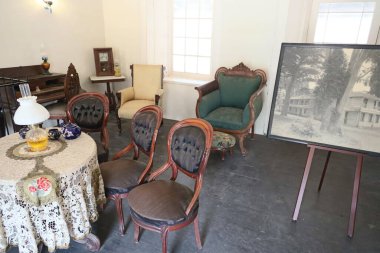 8-10-2021: Pacifica, California: Pacifica, Kaliforniya 'daki tarihi Adobe Sanchez evi