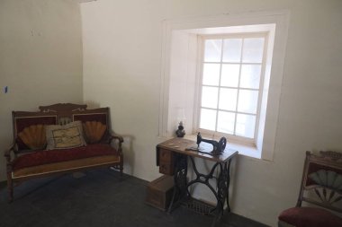 8-10-2021: Pacifica, California: Pacifica, Kaliforniya 'daki tarihi Adobe Sanchez evi