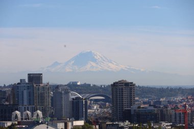 Seattle şehir merkezinin fotoğrafı ve Kerry Park 'tan uzay iğnesi.