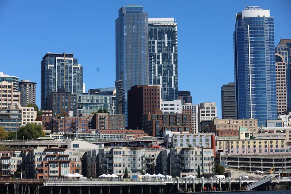 2021 Seattle Washington Segeln Auf Dem See Nahe Der Innenstadt — Stockfoto