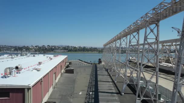 Flyger Över Pensionerad Flottbas Mare Island Kalifornien — Stockvideo