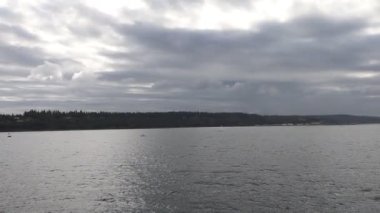 Seattle Washington yakınlarındaki Edmunds 'tan Kingston' a feribot.