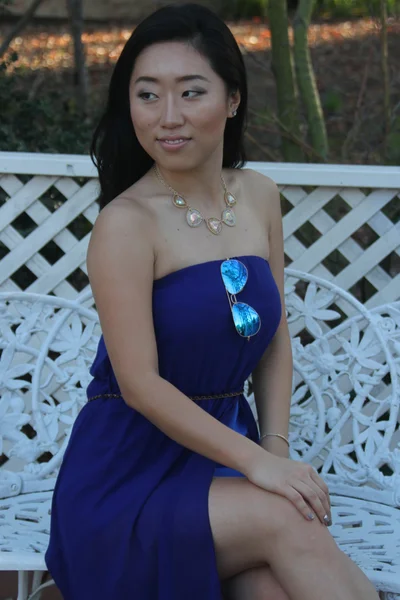 Pretty Chinese  girl in a blue dress — Stock Photo, Image