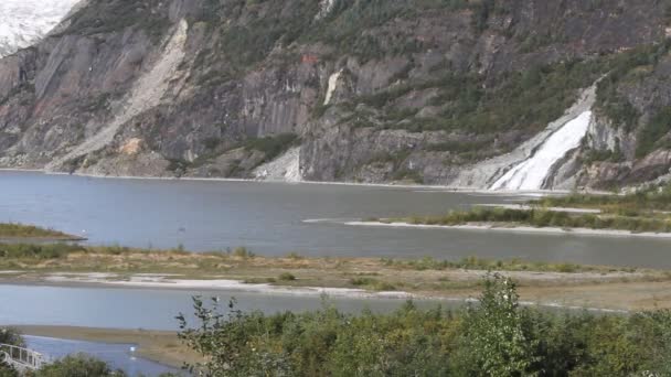 Nuggett の滝やメンデン ホール氷河 — ストック動画