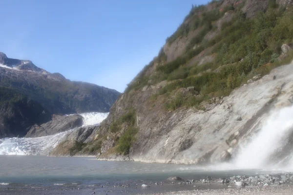 Mendenhall glacier; Juneau, Alaska — Zdjęcie stockowe