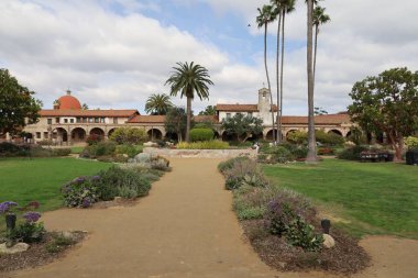 11-5-2025: San Juan Capistrano, Kaliforniya, ABD: Görev San Juan Capistrano, 