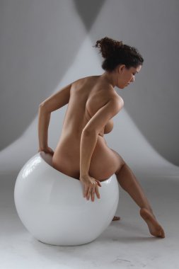 Güzel Sanatlar çıplak