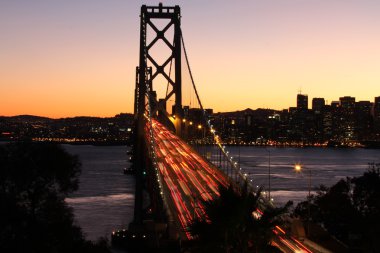 Gece San Francisco Körfezi Köprüsü
