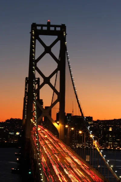 Gece San Francisco Körfezi Köprüsü — Stok fotoğraf