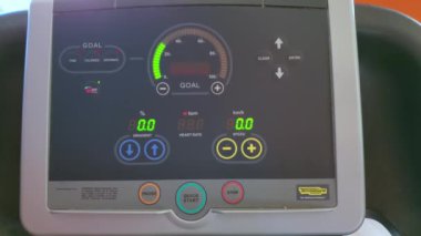 Koşu bandı spor aletlerinin dijital görüntüsü