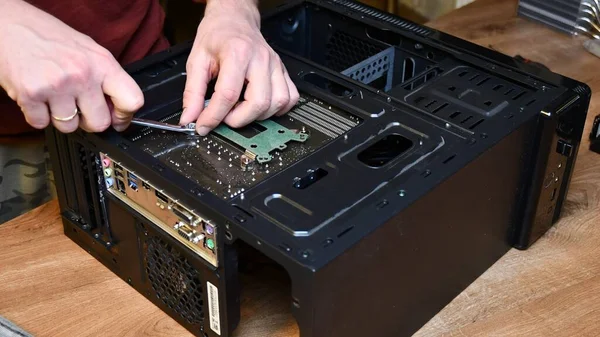 PC computer hardware assemblage en onderhoud thuis — Stockfoto